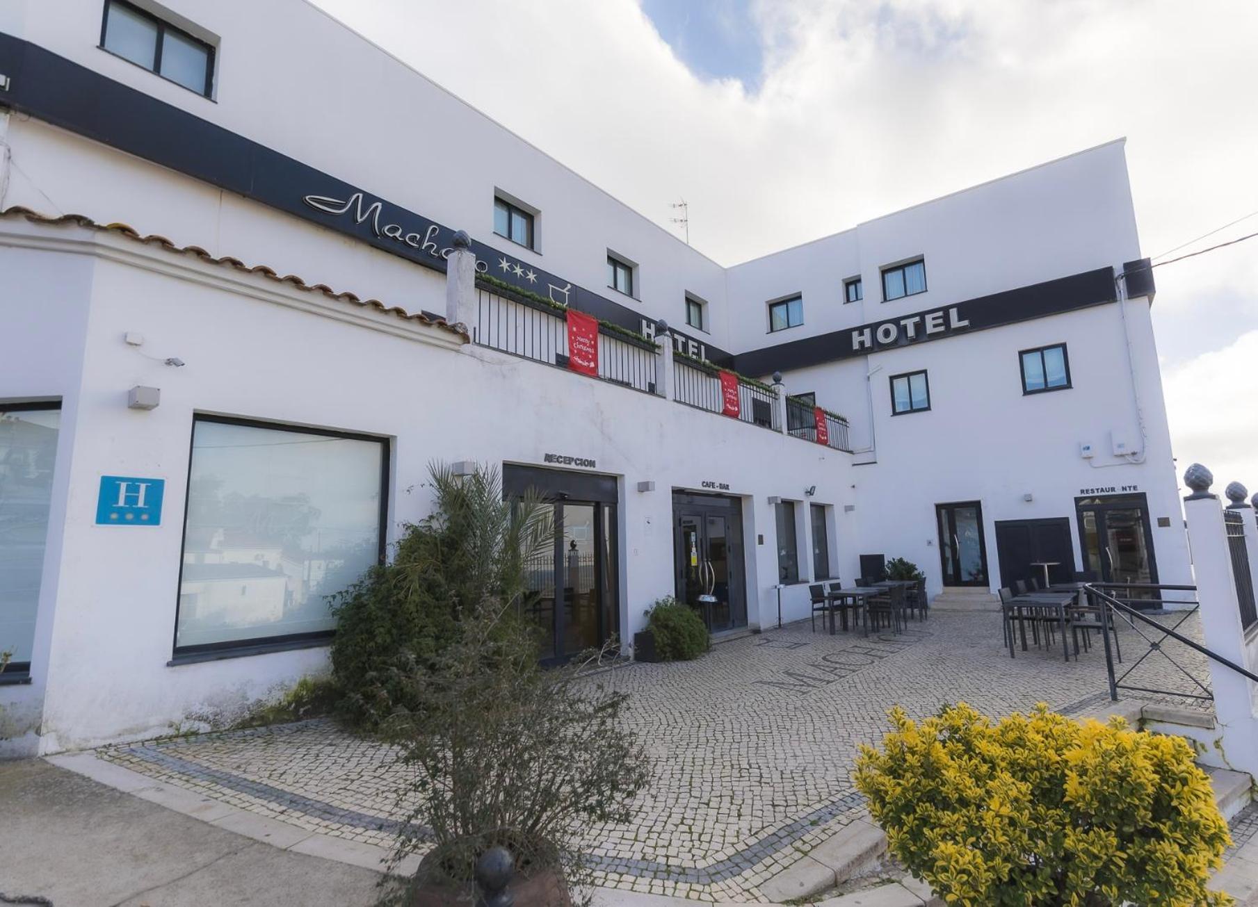 Hotel Machaco Alburquerque Kültér fotó